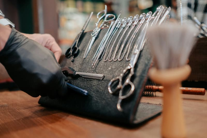 a roll of steel salon tools
