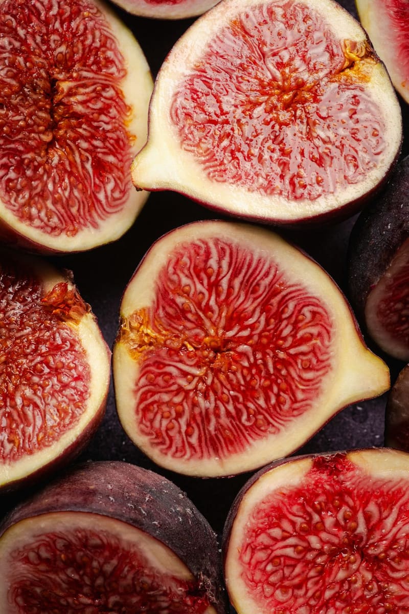 halved figs