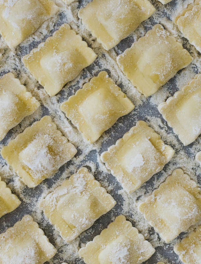 rows of floured ravioli