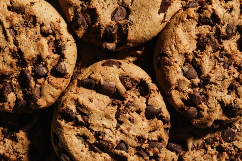 chocolate chip cookies